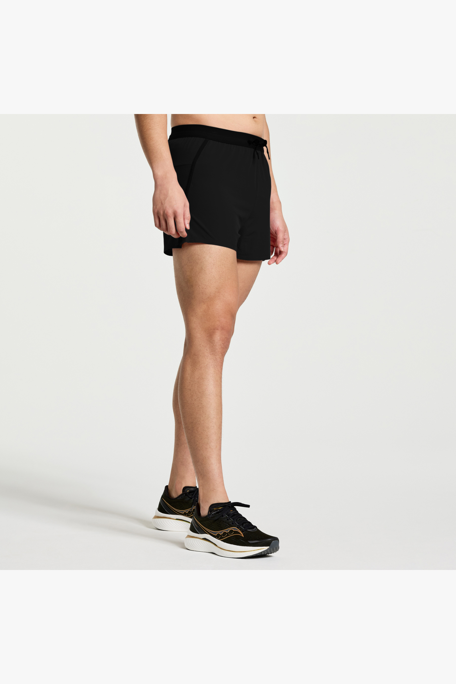Outpace 3" Short