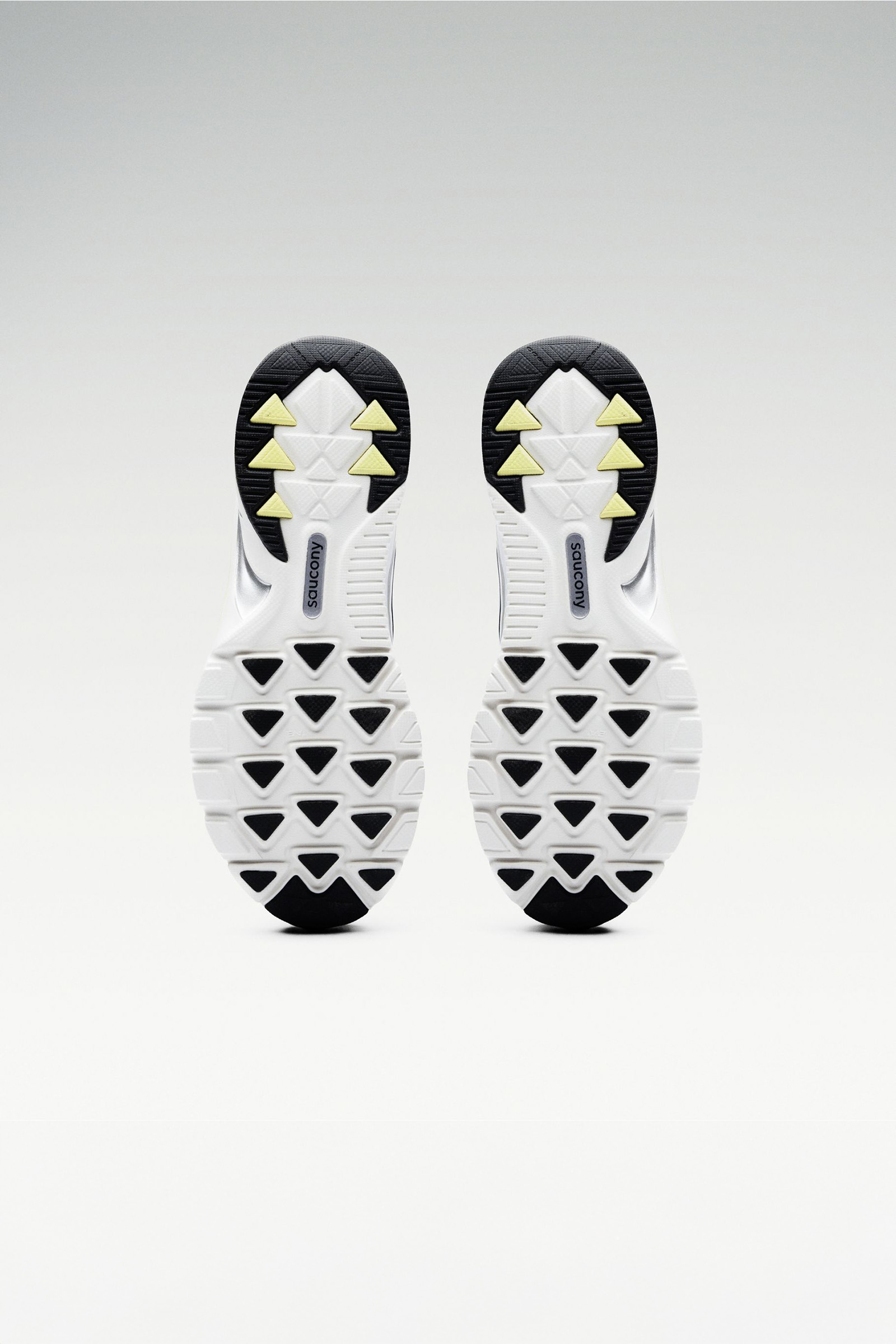 Kinvara 1 S Silver/Moss | Saucony Australia display picture 1